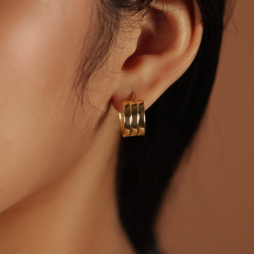 Line Texture Hoops, Made in 18k solid gold