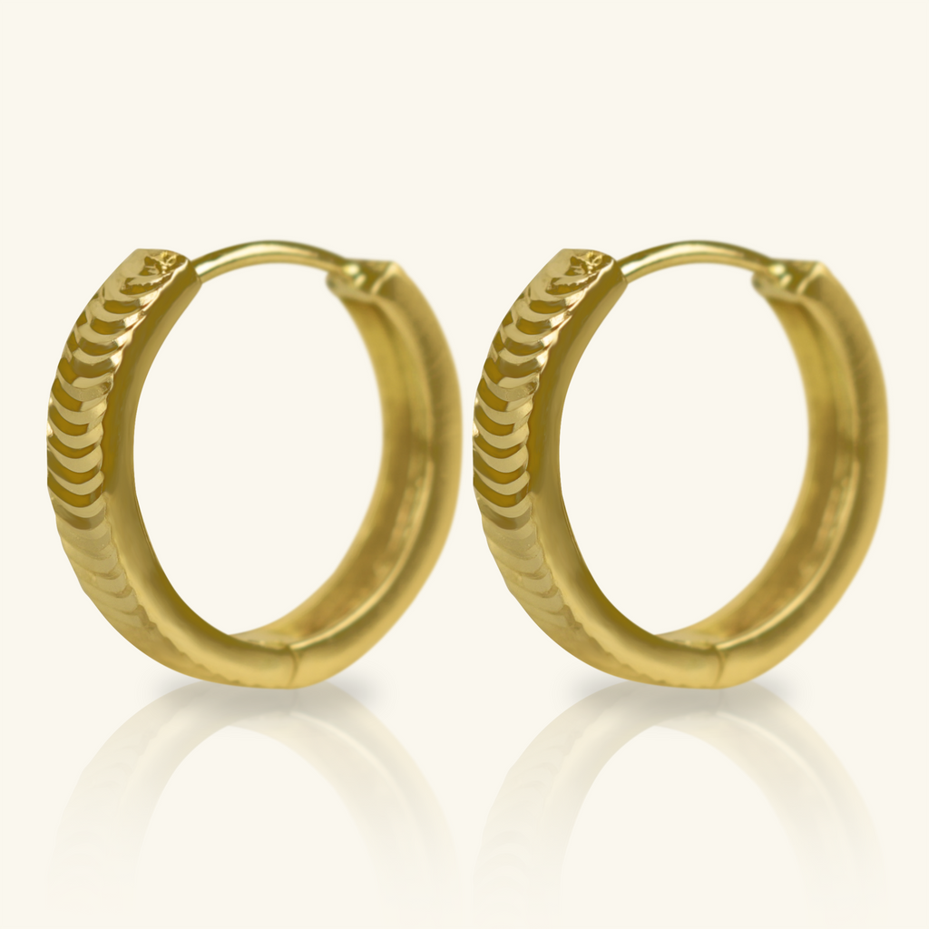 Bold Pleated Medium Hoops, Made in 18k solid gold